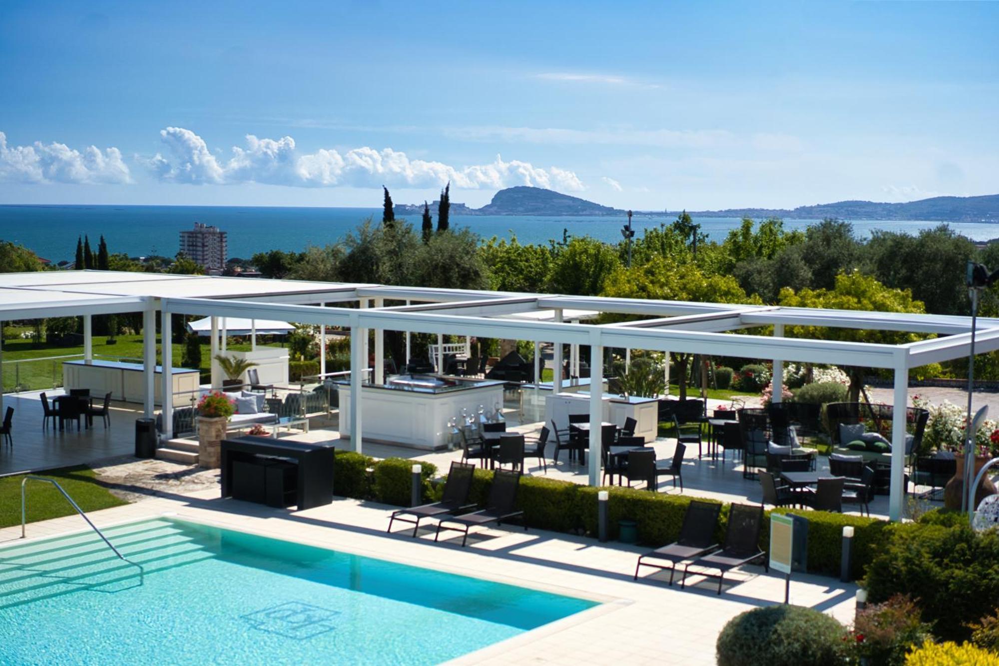 Kora Park Resort Formia Exterior photo
